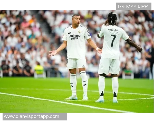 维尼修斯金球失利背后:核心地位被动摇排名骤降14位的深层原因